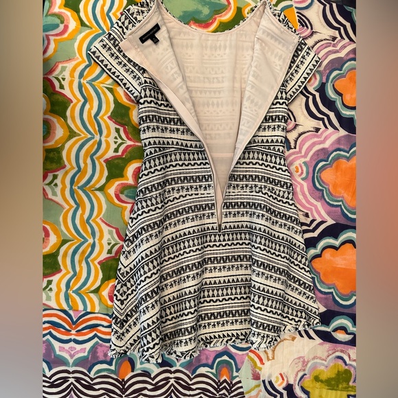 Banana Republic Jaquard Frayed Hem Dress (black and cream) Size 6 - Picture 4 of 7